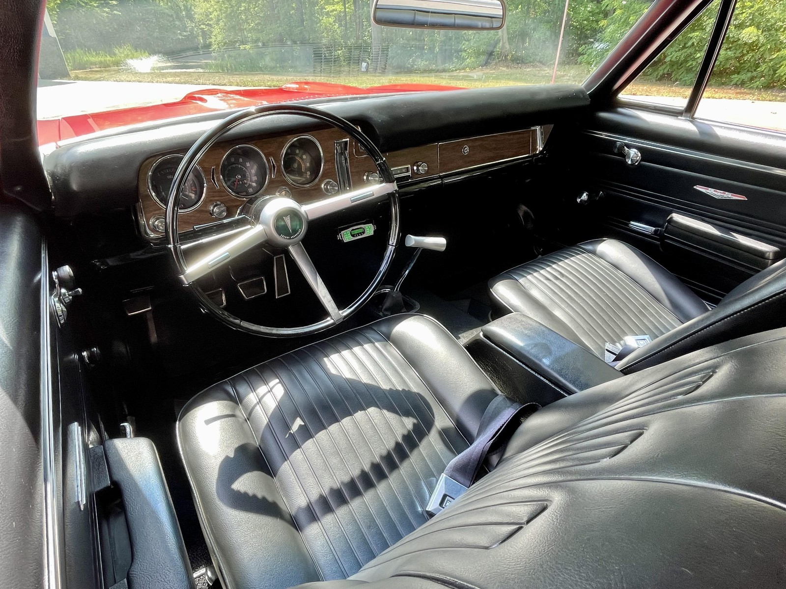 Pontiac-GTO-Coupe-1968-Rotisserie-Restoration-1