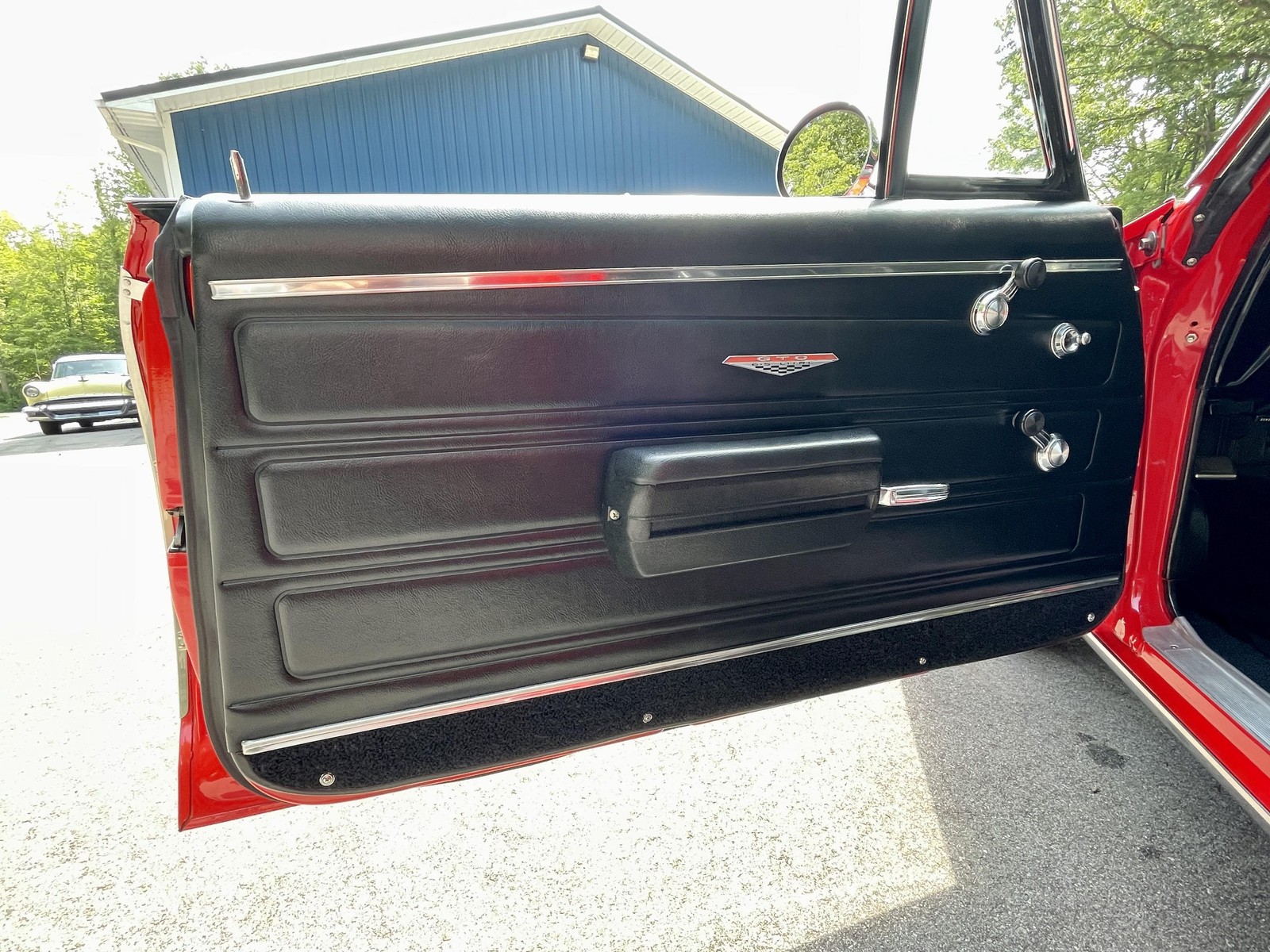 Pontiac-GTO-Coupe-1968-Rotisserie-Restoration-35