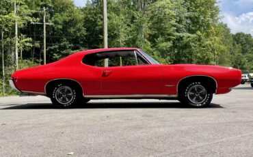 Pontiac-GTO-Coupe-1968-Rotisserie-Restoration-4