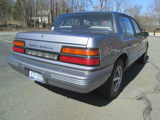Pontiac-Grand-Am-1991-Sedan-1
