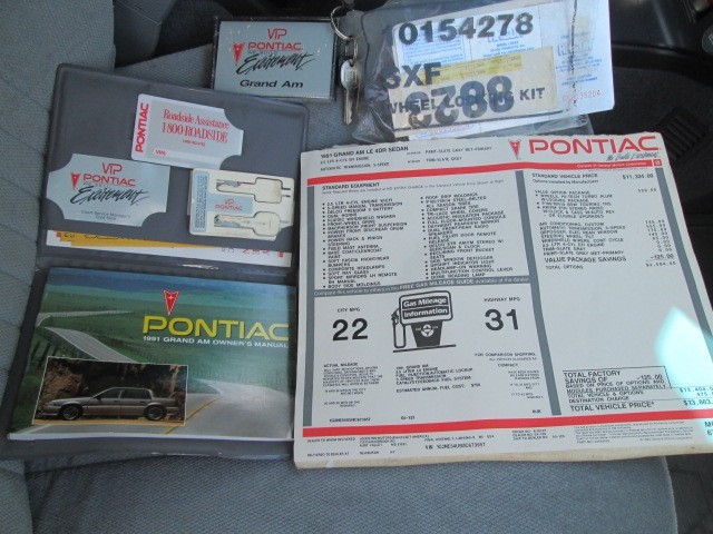 Pontiac-Grand-Am-1991-Sedan-15