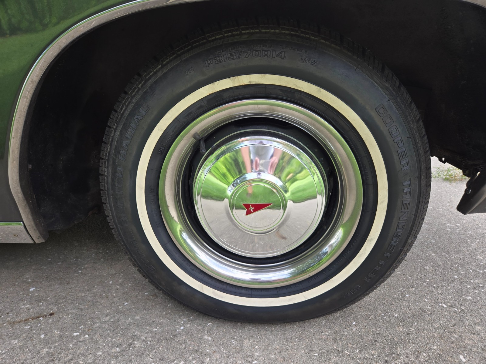 Pontiac-Grand-Prix-1968-Coupe-8