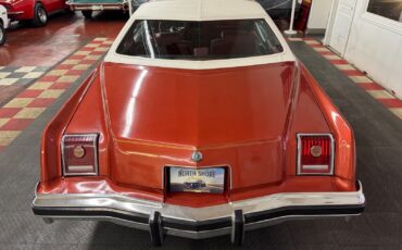 Pontiac-Grand-Prix-1977-2-Door-11