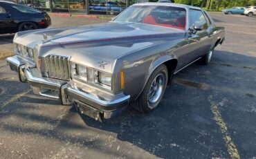 Pontiac-Grand-Prix-1977-Coupe-6