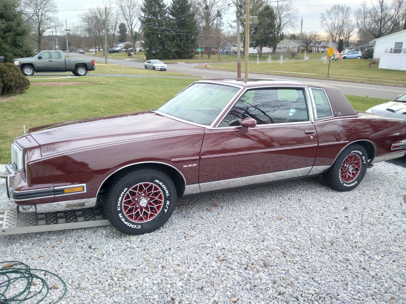 Pontiac-Grand-Prix-1981-Coupe-11
