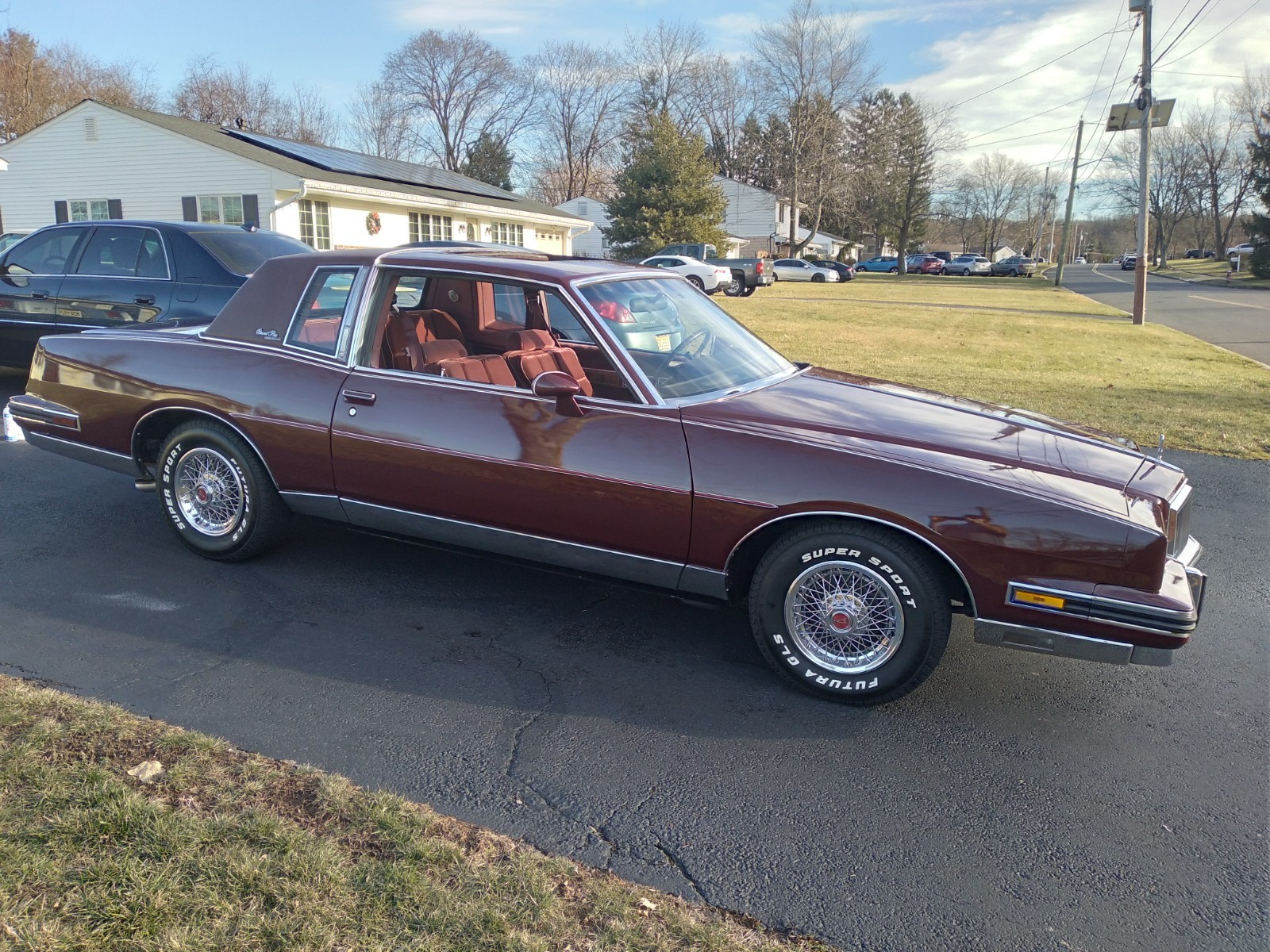 Pontiac-Grand-Prix-1981-Coupe-23