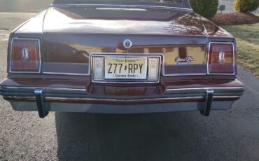 Pontiac-Grand-Prix-1981-Coupe-25