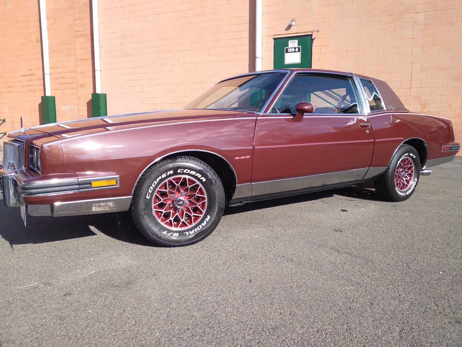 Pontiac-Grand-Prix-1981-Coupe-6