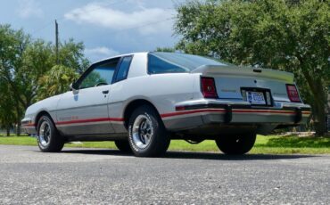 Pontiac-Grand-Prix-1986-Coupe-17