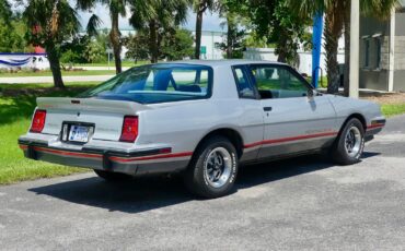 Pontiac-Grand-Prix-1986-Coupe-21