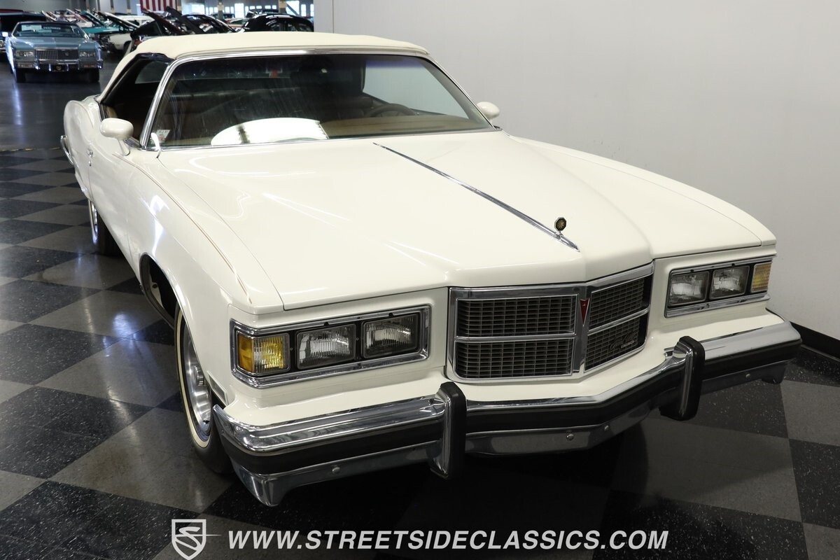 Pontiac-Grand-Ville-1975-Convertible-14