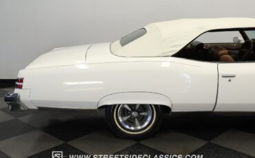 Pontiac-Grand-Ville-1975-Convertible-27