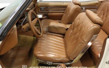 Pontiac-Grand-Ville-1975-Convertible-31