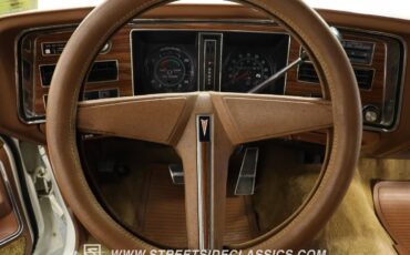 Pontiac-Grand-Ville-1975-Convertible-32