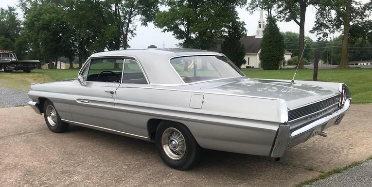 Pontiac-Grand-prix-1962-Silver-Burgundy-10