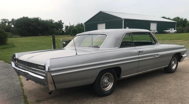 Pontiac-Grand-prix-1962-Silver-Burgundy-11