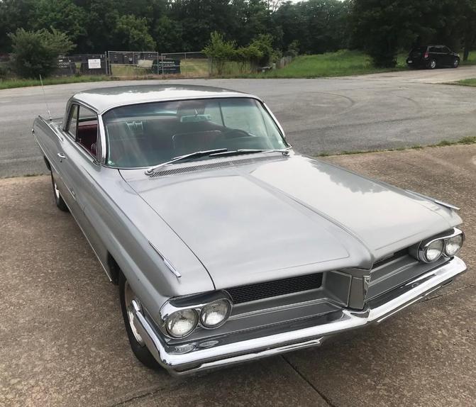 Pontiac-Grand-prix-1962-Silver-Burgundy-4