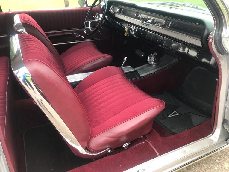 Pontiac-Grand-prix-1962-Silver-Burgundy-6