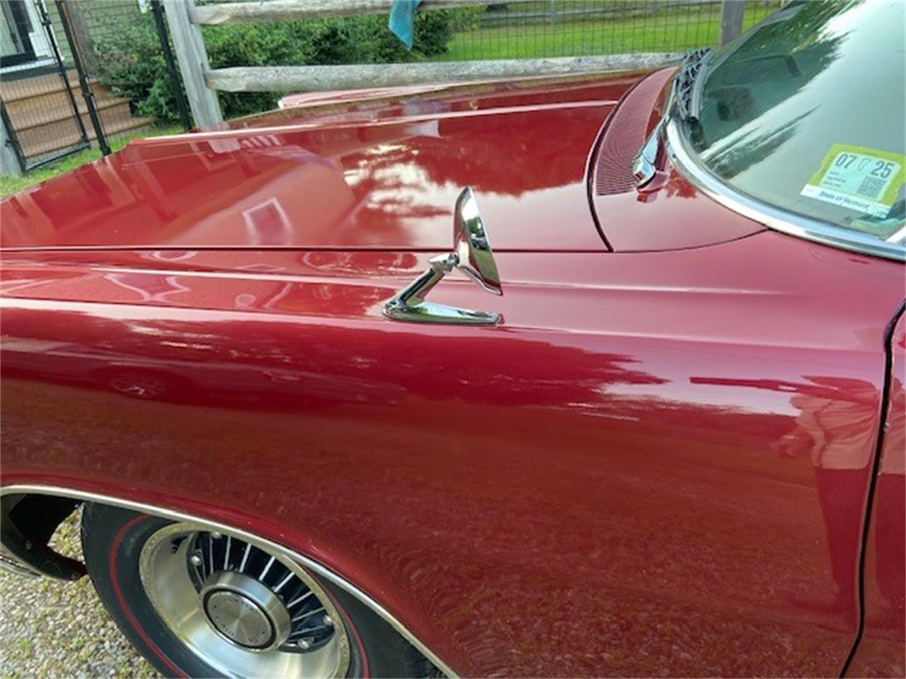 Pontiac-Grand-prix-1963-cranberry-red-white-1