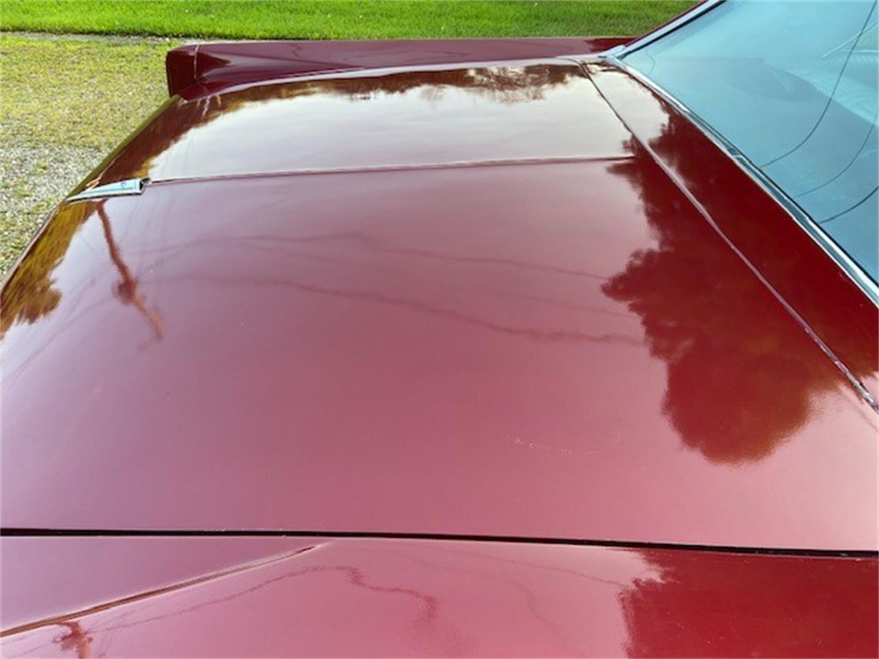 Pontiac-Grand-prix-1963-cranberry-red-white-11