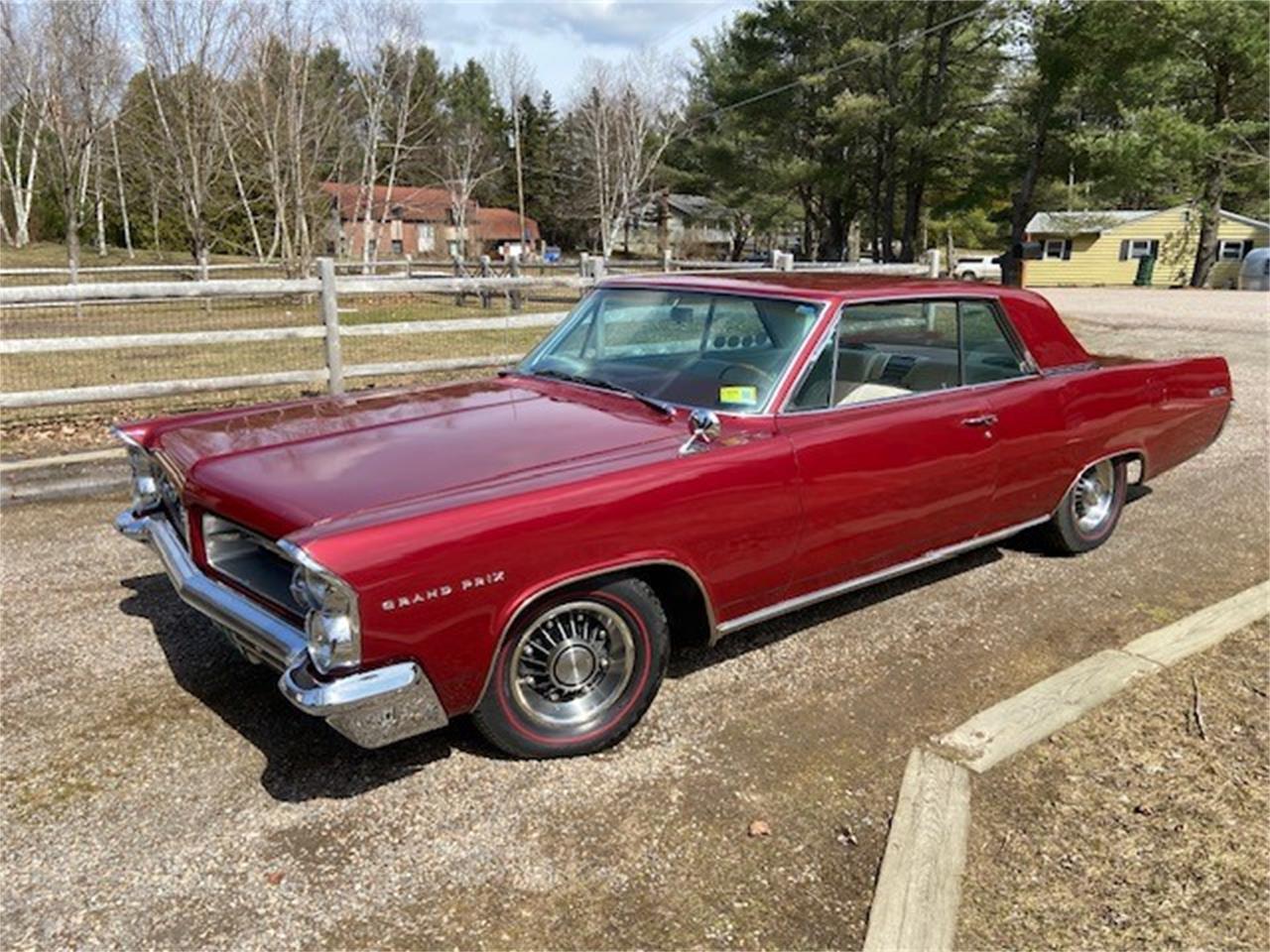 Pontiac-Grand-prix-1963-cranberry-red-white-4
