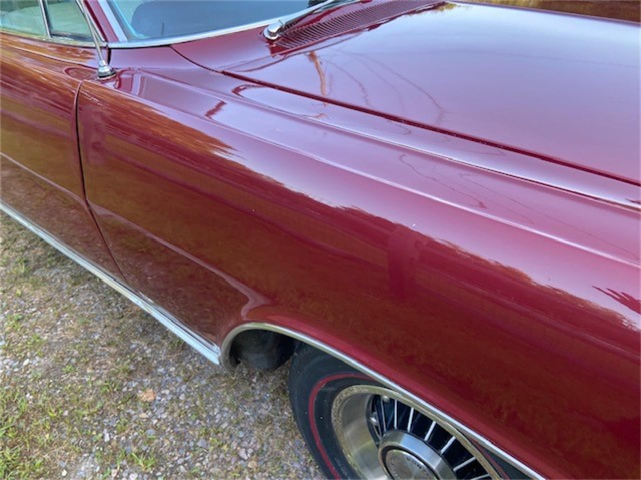 Pontiac-Grand-prix-1963-cranberry-red-white-5