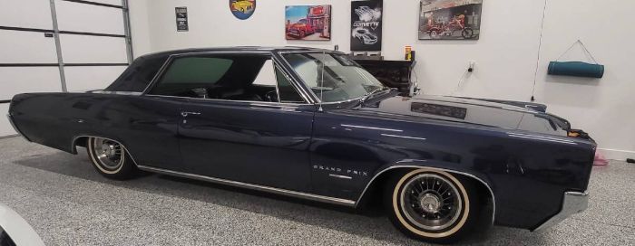Pontiac-Grand-prix-1964-3