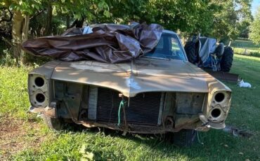 Pontiac-Grand-prix-1966-4