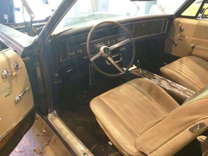 Pontiac-Grand-prix-1967-Brown-2