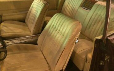 Pontiac-Grand-prix-1967-Brown