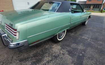 Pontiac-Grandville-1973-4-Dr-25