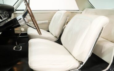 Pontiac-Gto-1964-Nocturne-Blue-White-17