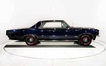 Pontiac-Gto-1964-Nocturne-Blue-White-20