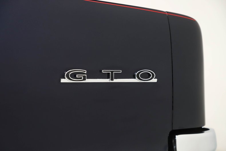 Pontiac-Gto-1964-Nocturne-Blue-White-21