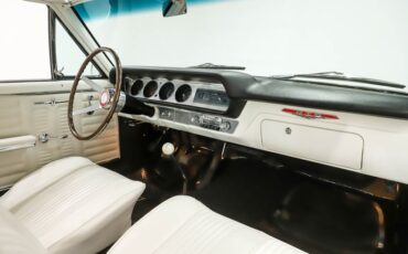 Pontiac-Gto-1964-Nocturne-Blue-White-40