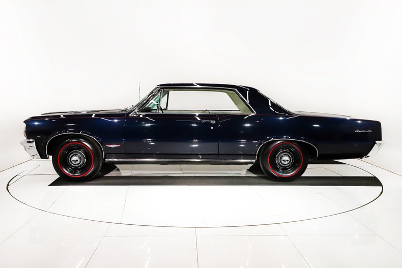 Pontiac-Gto-1964-Nocturne-Blue-White-42