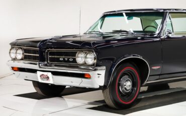 Pontiac-Gto-1964-Nocturne-Blue-White-46