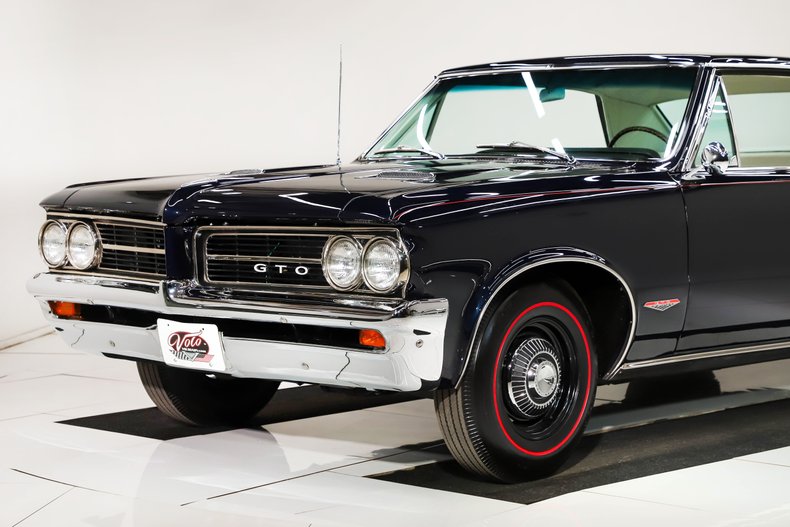Pontiac-Gto-1964-Nocturne-Blue-White-46