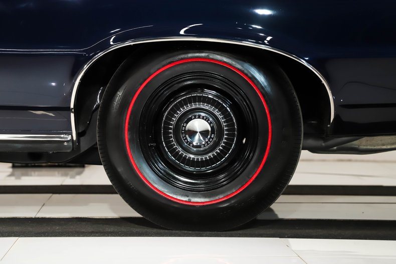 Pontiac-Gto-1964-Nocturne-Blue-White-48
