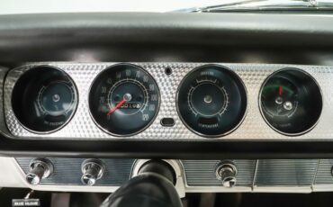 Pontiac-Gto-1964-Nocturne-Blue-White-5