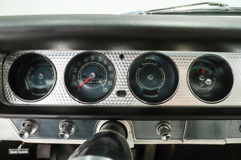 Pontiac-Gto-1964-Nocturne-Blue-White-5