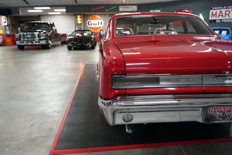 Pontiac-Gto-1964-Red-Black-11