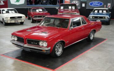 Pontiac-Gto-1964-Red-Black-16