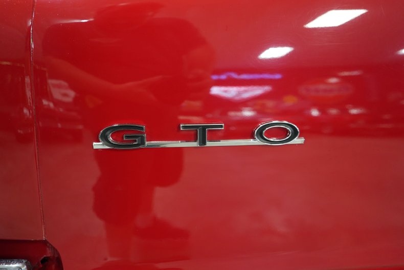 Pontiac-Gto-1964-Red-Black-48