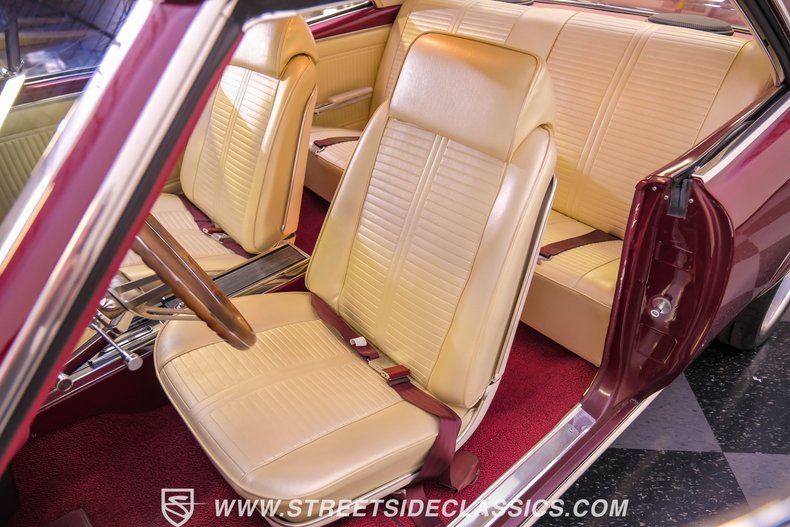 Pontiac-Gto-1966-Burgundy-Parchment-47