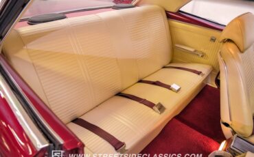 Pontiac-Gto-1966-Burgundy-Parchment-49