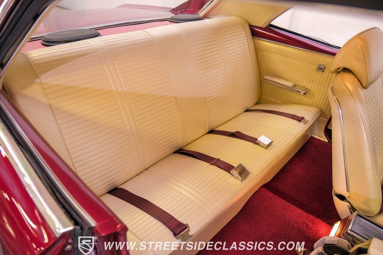 Pontiac-Gto-1966-Burgundy-Parchment-49