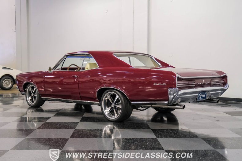 Pontiac-Gto-1966-Burgundy-Parchment-7