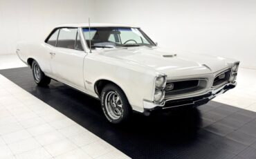 Pontiac-Gto-1966-Cameo-Ivory-Red-12