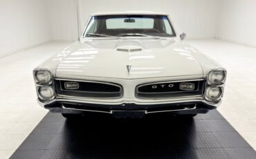 Pontiac-Gto-1966-Cameo-Ivory-Red-13